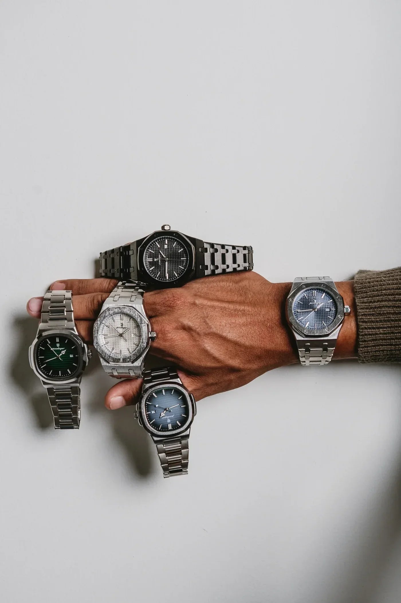 Poedagar Watch